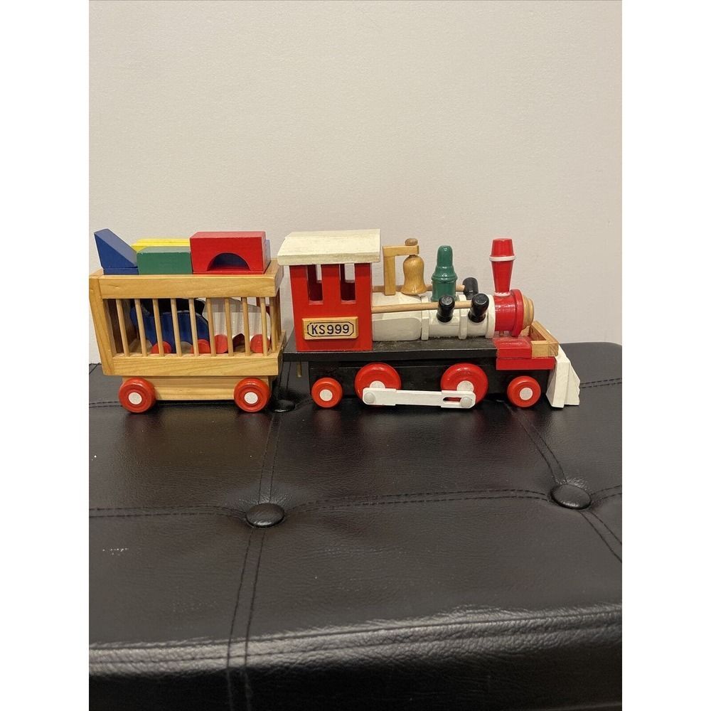 Wooden Circus Train With Wooden Animal Shapes & Blocks KS888 New